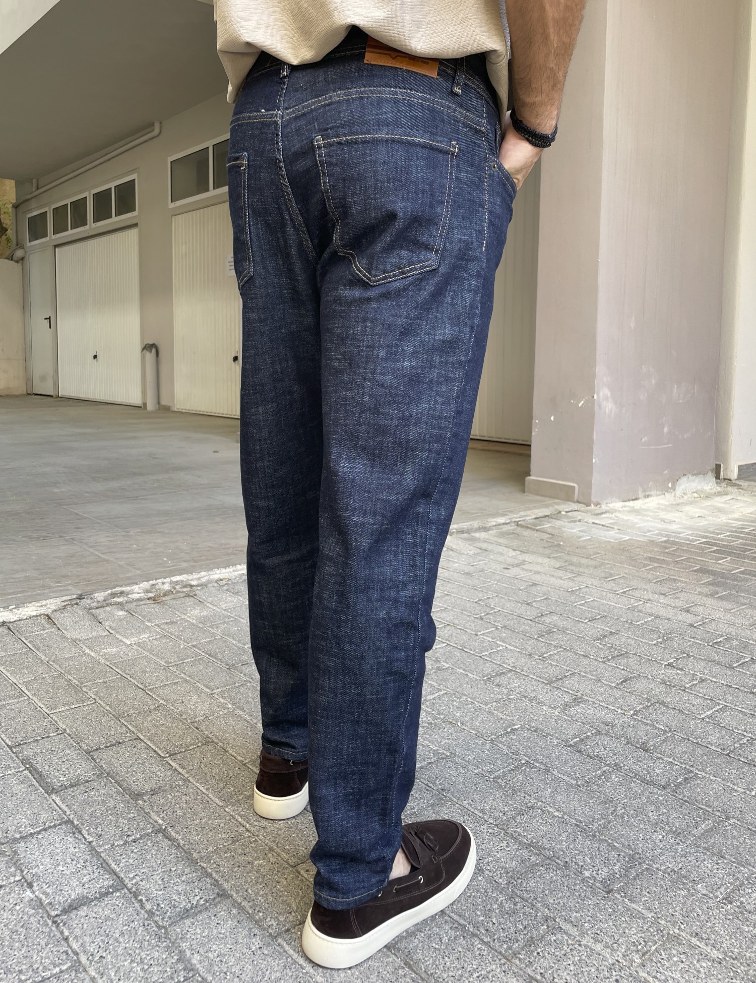 Ανδρικό σκούρο μπλε ελαστικό loose τζιν πεντάτσεπο με φερμουάρ G88104 φωτογραφία